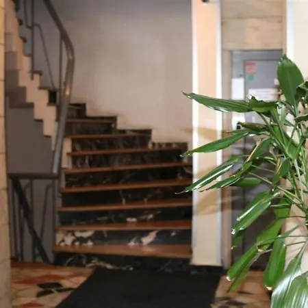 Luxury │ Near Public Transport Appartement